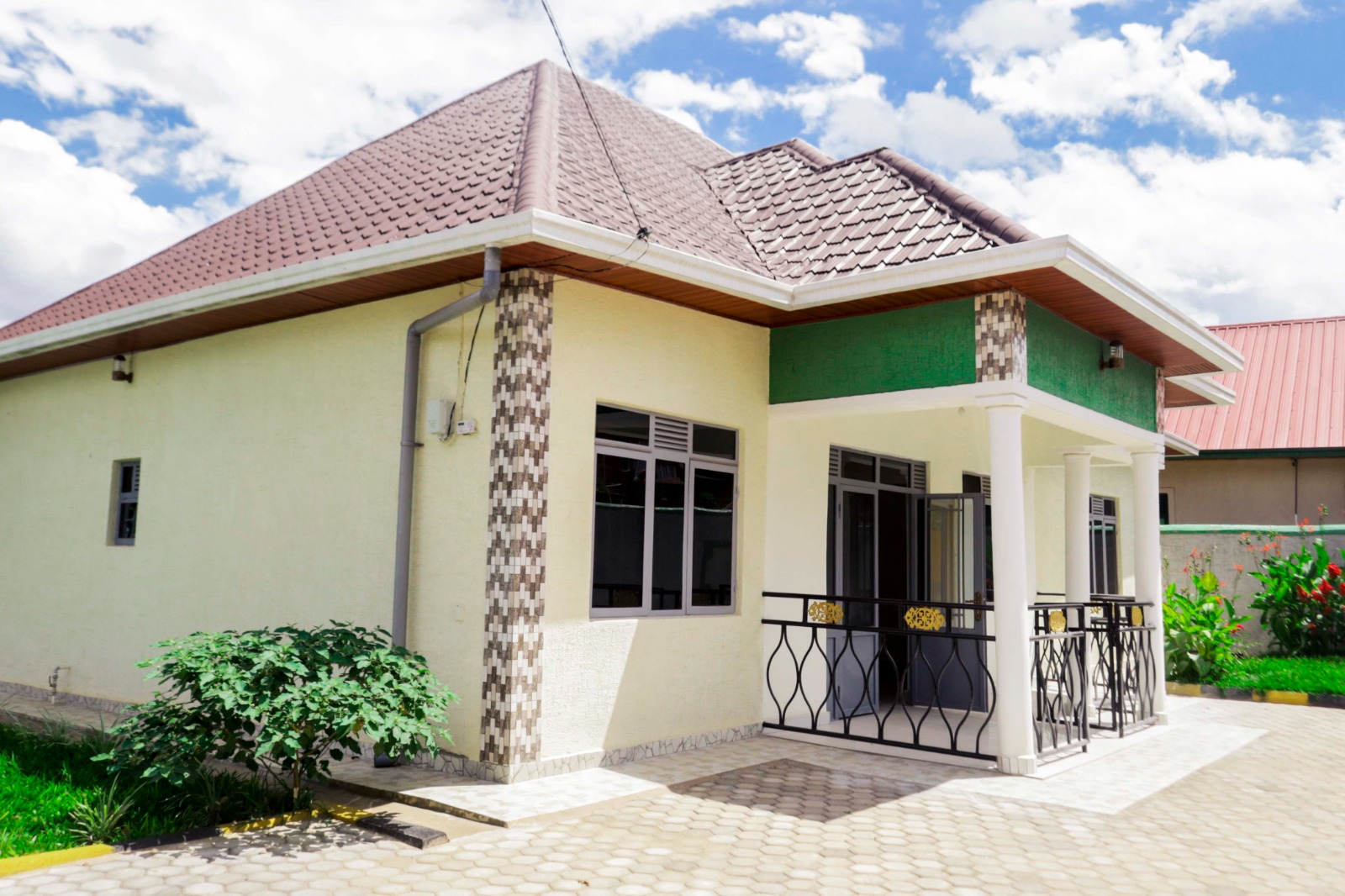 RR 034 Kabeza near RAB, a nice house for sell in kigali-Rwanda Call/watsap +250788385831