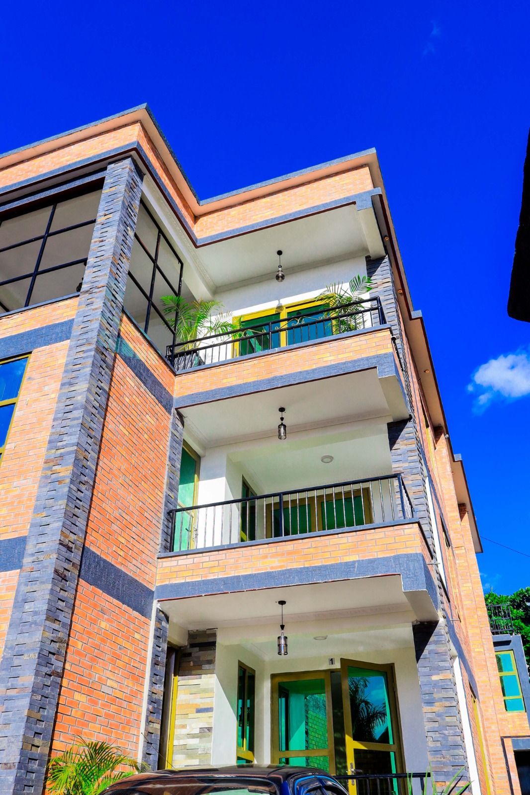 V094 Kicukiro Kicukiro Very nice unfurnished Apartment for rent with Nice view in Kigali RwandaCall/watsap +250788385831