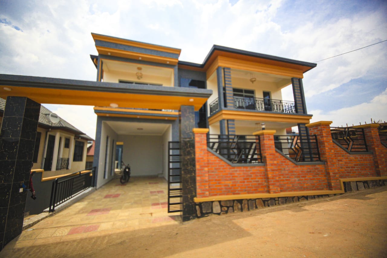 DB 034 Kibagabaga new and nice house for sale in good neiborhood