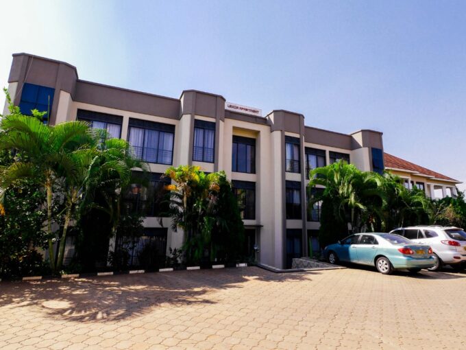 FF 075 Gacuriro Full furnished and serviced apartment for rent in good neiborhood of Kigali Rwanda