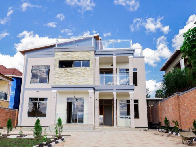 FF 062 Kibagabaga New and nice house for sale with beautiful view in Kigali Rwanda