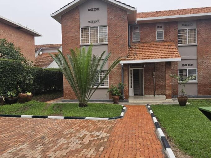 DB 139 Gacuriro Vision 2020 estate, very cheap and nice house for rent in kigali Rwanda